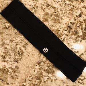 Lululemon Athletica Wide Headband